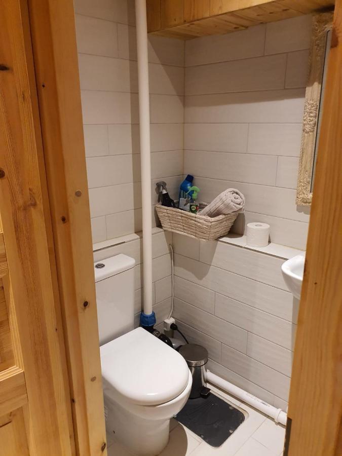 تالين City Center Basement Studio المظهر الخارجي الصورة